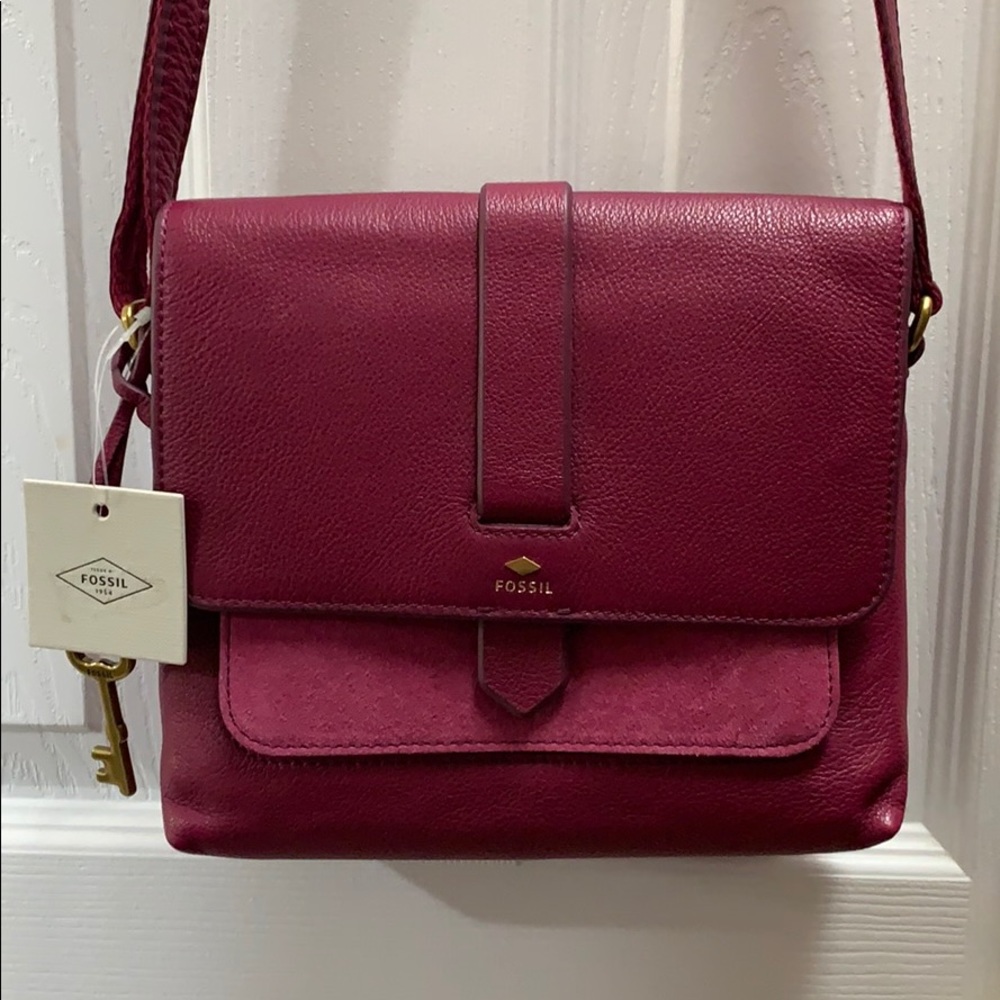 Brand new Fossil Raspberry crossbody purse